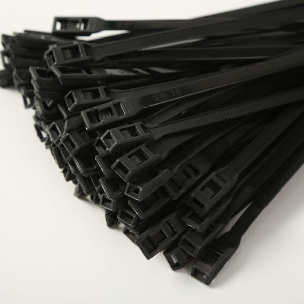 Хомут для виниловых рукавов 8*400, Чёрный (Теез)