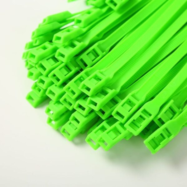 Хомут для виниловых рукавов, 8*400, Салатовый (Теез)